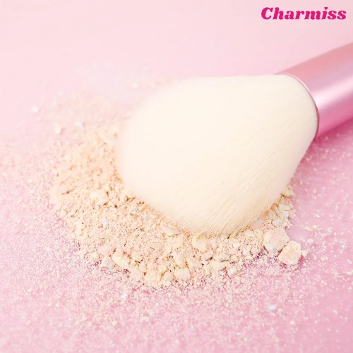 Charmiss Charming Glow Powder Brush 1pc фото 3