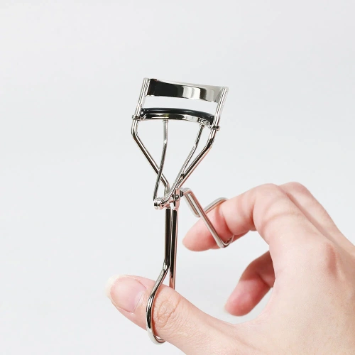 Shu Uemura Eyelash Curler фото 3