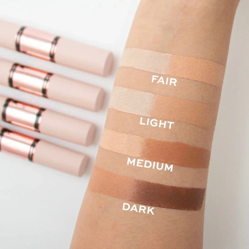 Makeup Revolution Fast Base Contour Stick 8.6g фото 3