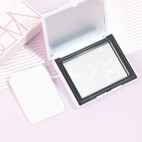 NARS Light Reflecting Pressed Setting Powder 9g фото 2 NARS Light Reflecting Pressed Setting Powder 9g фото 2