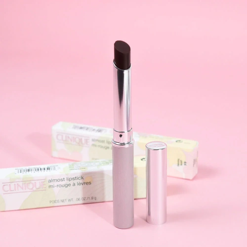 Clinique Almost Lipstick 1.9g фото 3 Clinique Almost Lipstick 1.9g фото 3