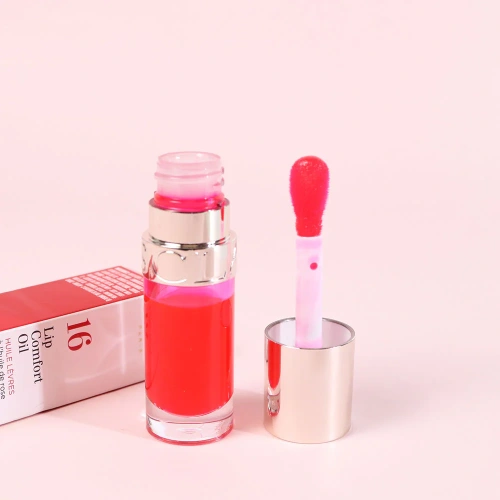 Clarins Lip Comfort Oil 7ml фото 4 Clarins Lip Comfort Oil 7ml фото 4