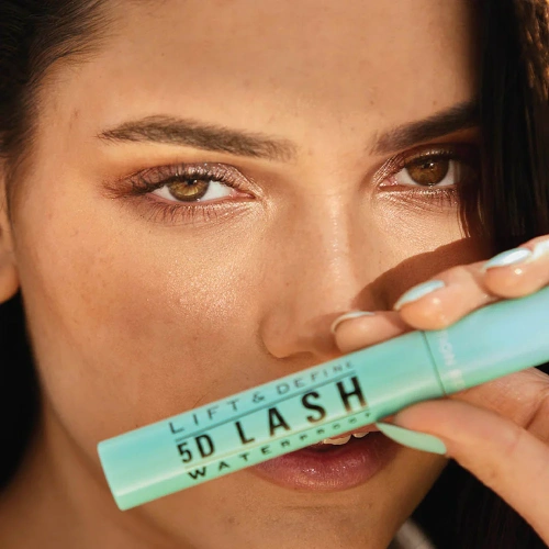 Makeup Revolution Lift & Define 5D Lash Mascara 14ml фото 3