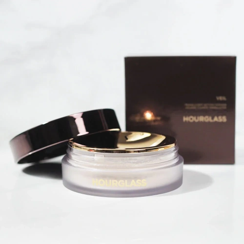 Hourglass Veil Translucent Setting Powder 10.5g фото 2 Hourglass Veil Translucent Setting Powder 10.5g фото 2