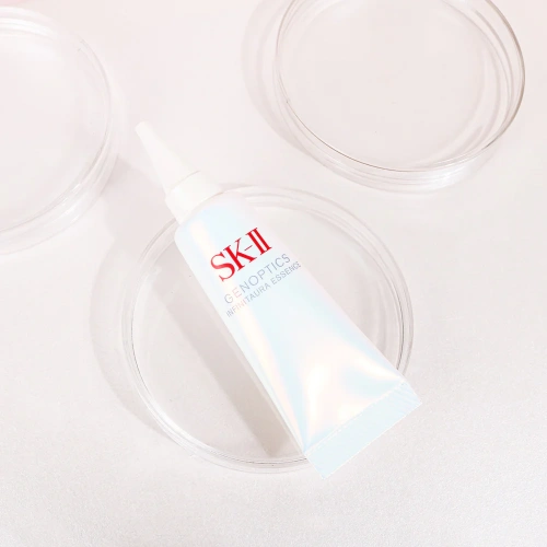 SK-II Genoptics Infinitaura Essence 10ml фото 2 SK-II Genoptics Infinitaura Essence 10ml фото 2