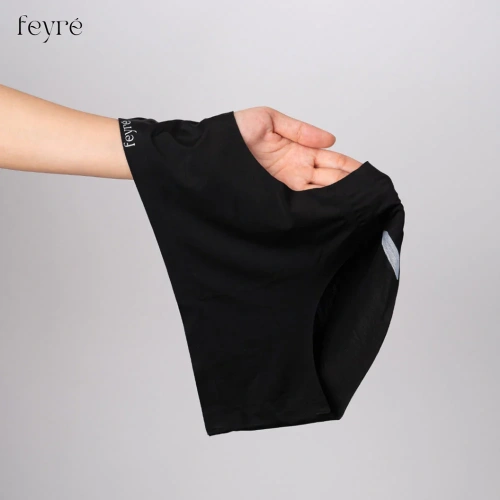 Feyre Seamless Panties White 1pc