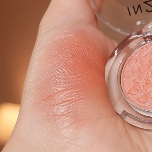 In2It Blooming Eye Shadow 1.8g фото 2 In2It Blooming Eye Shadow 1.8g фото 2