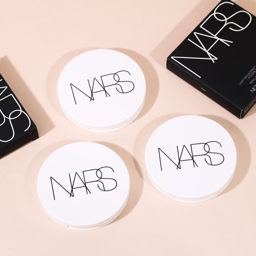 NARS Light Reflecting Luminizing Powder 6g фото 4