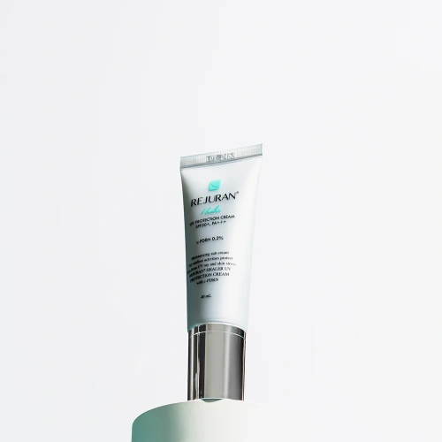 REJURAN UV Protection Cream SPF50+ PA+++ 40ml фото 2