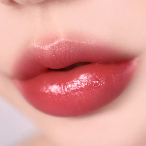 LA GLACE Ultimate Baddie Lip Matte 2.3g фото 2 LA GLACE Ultimate Baddie Lip Matte 2.3g фото 2