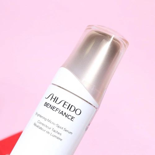 Shiseido Benefiance Brightening Micro-Spot Serum 50ml фото 3 Shiseido Benefiance Brightening Micro-Spot Serum 50ml фото 3