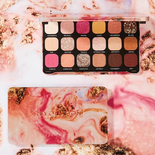 Makeup Revolution Forever Flawless 19.8g фото 3 Makeup Revolution Forever Flawless 19.8g фото 3