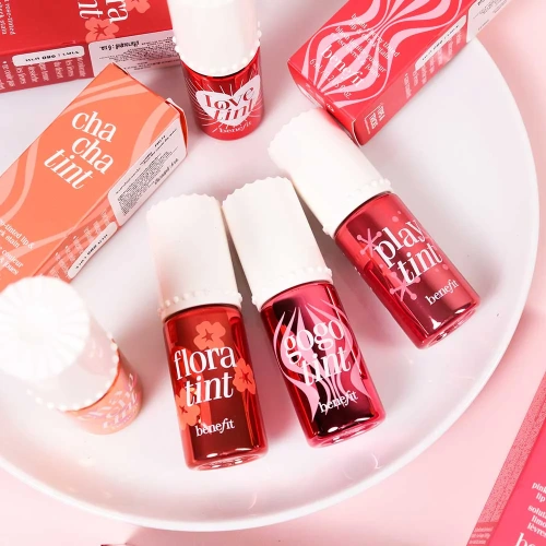 Benefit Lovetint Lip & Cheek Stain 6ml фото 4 Benefit Lovetint Lip & Cheek Stain 6ml фото 4