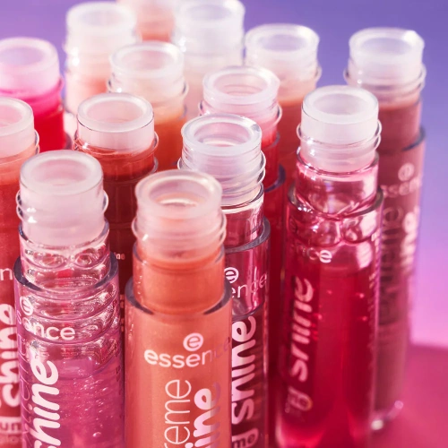 essence Extreme Shine Volume Lipgloss 5ml фото 3 essence Extreme Shine Volume Lipgloss 5ml фото 3