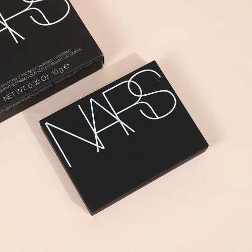 NARS Light Reflecting Prismatic Powder 10g фото 2